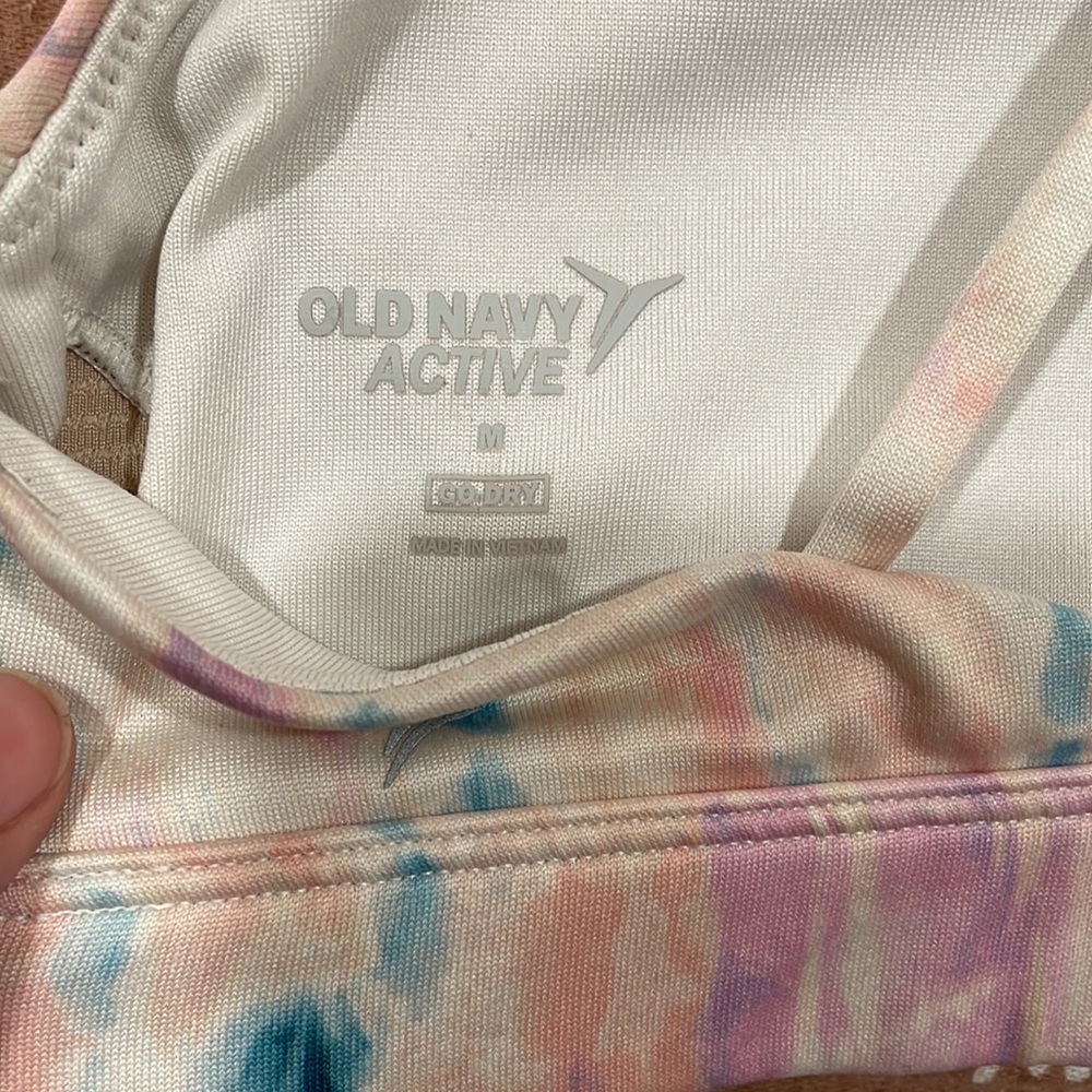 Old navy sports bra - Picture 3 of 4
